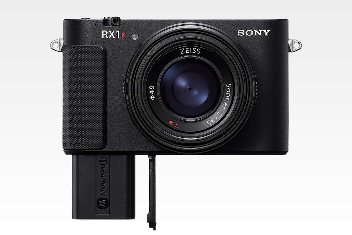 Compact Camera | RX1RIII | Sony Latvia