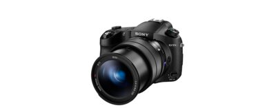 RX10 III with F2.4-4 large-aperture 24-600mm zoom lens | DSC